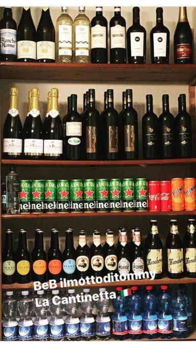Il Motto Di Tommy Bed & Breakfast Castelveccana Luaran gambar